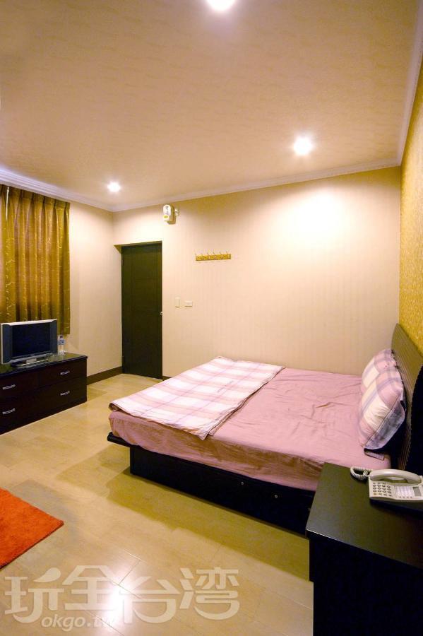 Hefeng Ting Homestay Heng-ch'un Exterior foto