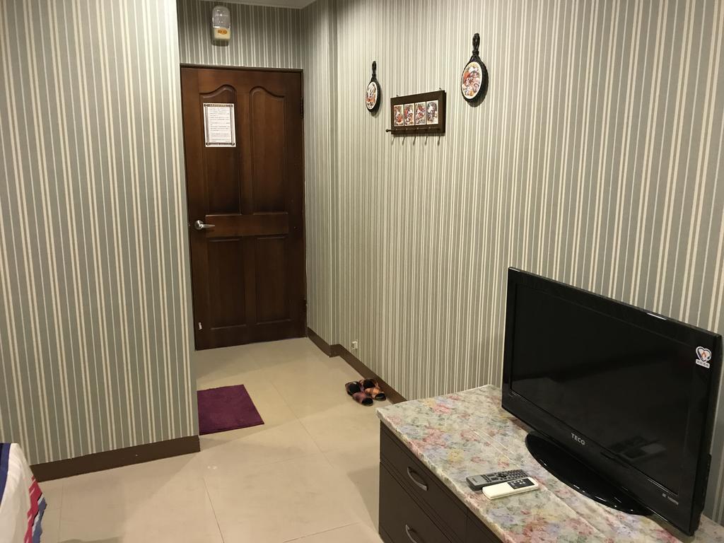 Hefeng Ting Homestay Heng-ch'un Exterior foto