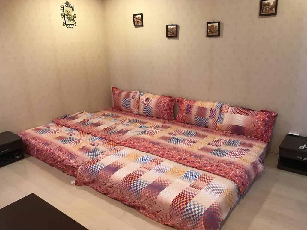Hefeng Ting Homestay Heng-ch'un Exterior foto