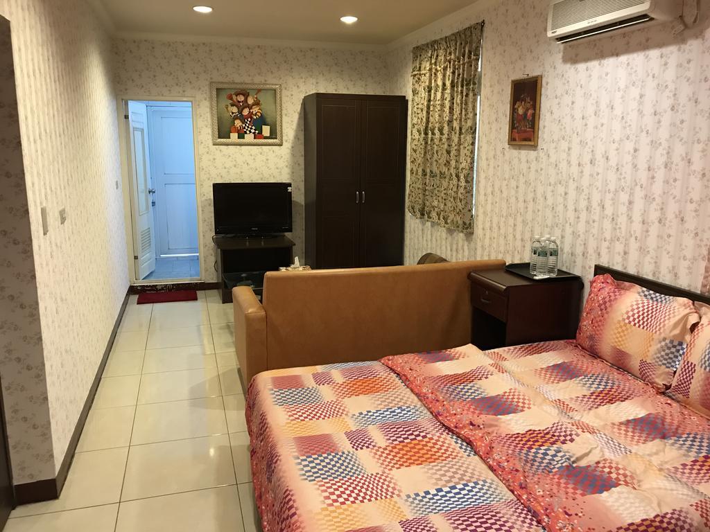 Hefeng Ting Homestay Heng-ch'un Exterior foto